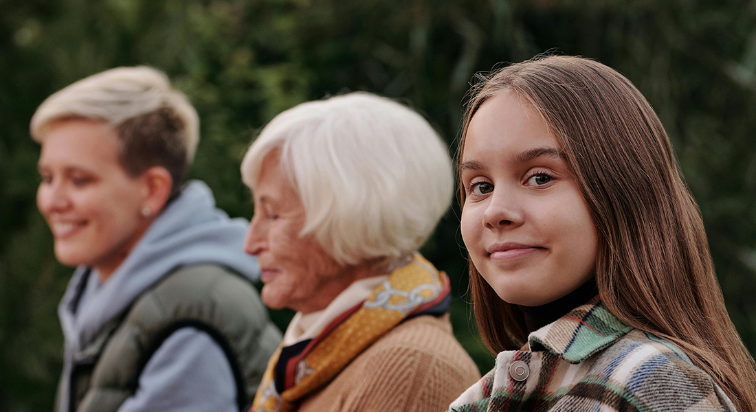 Generationer. Foto: Askar Abayev, Pexels